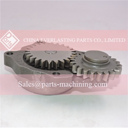 4983588 Oil Pump