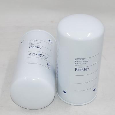 Truck Oil Filter P552562 ME074235